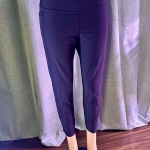 Victoria Sport XL Leggings/Yoga/Athletic Pants cropped w/pockets!